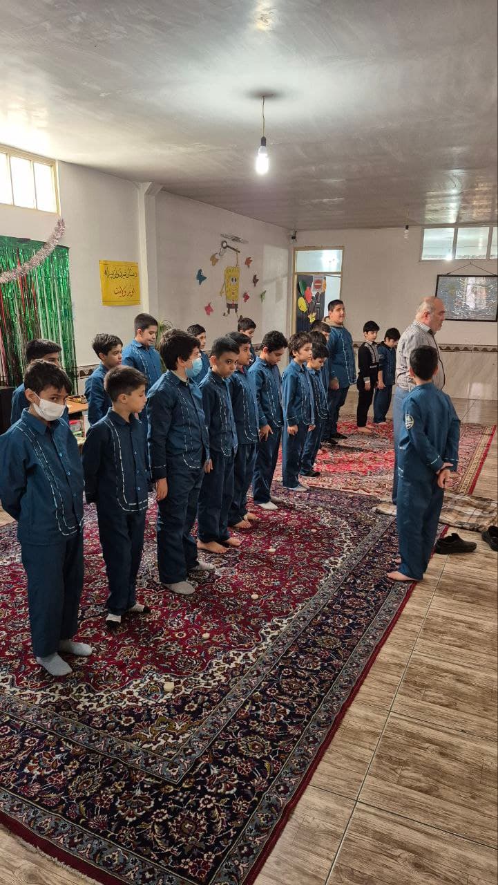 برگزاری مستمر نماز جماعت