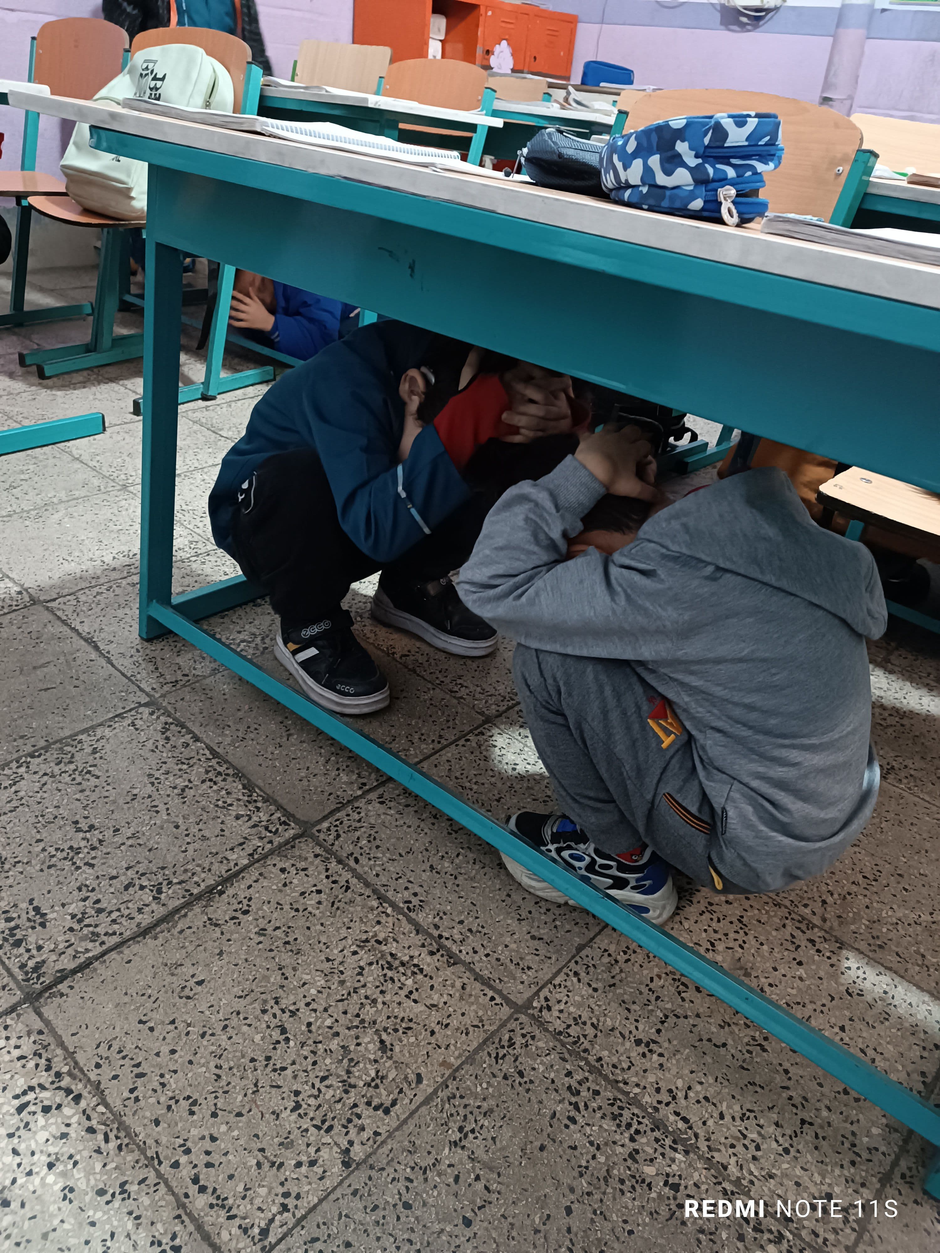 مانور زلزله